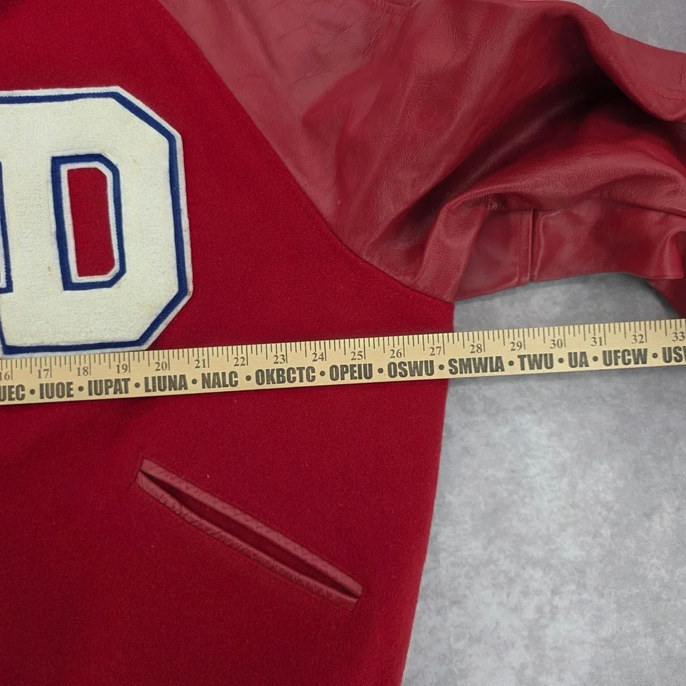 Butwin vintage varsity